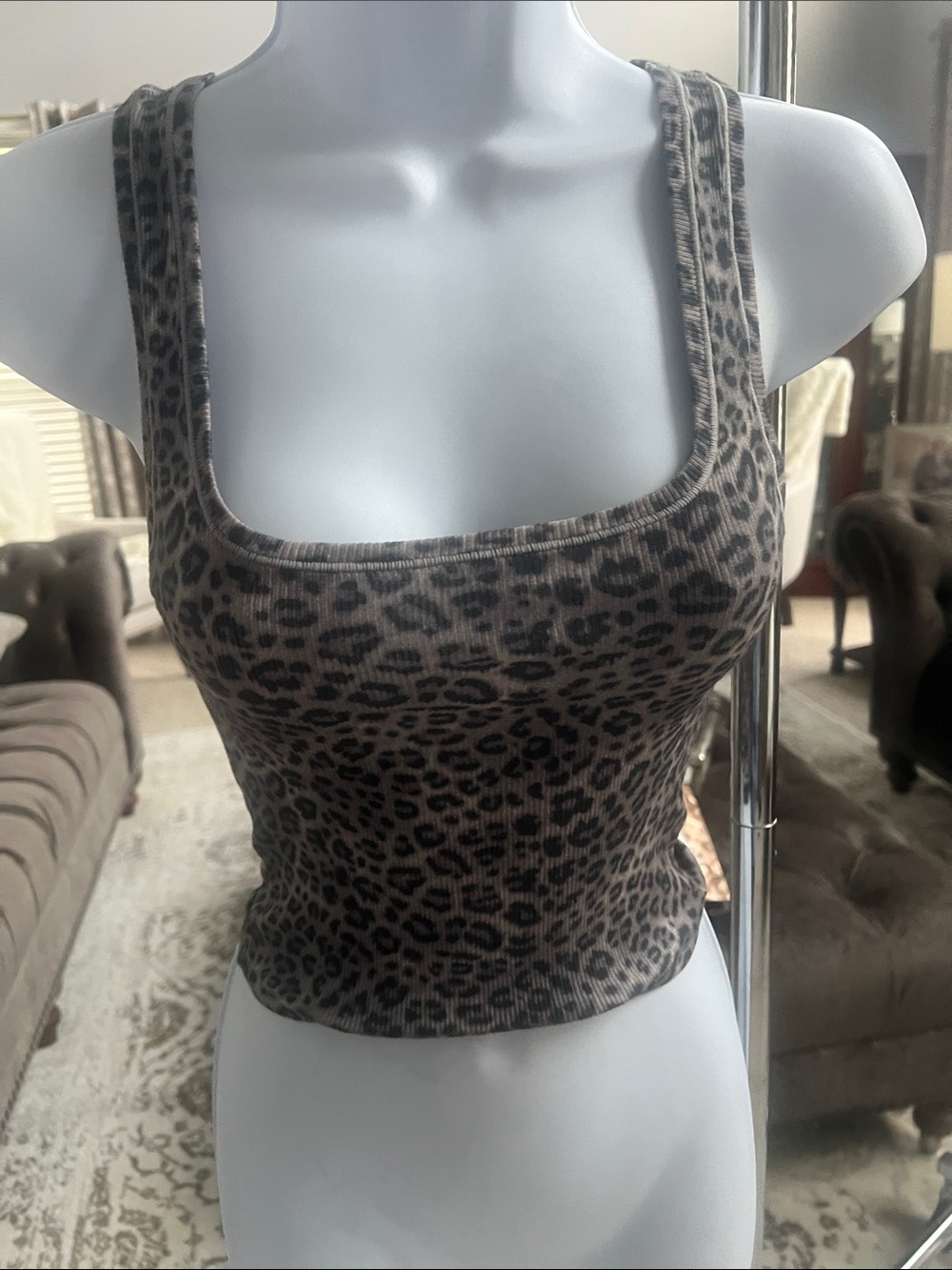 Skims cotton rib tank
Leopard Print Ribbed Tank Top - Brown